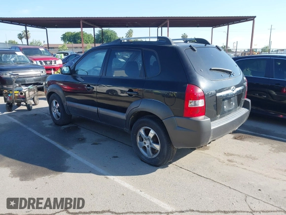 2005 Hyundai Tucson GLS with VIN KM8JN12D55U142254, listed as a IAAI auction lot 42150708 with 222,286 mi miles. Bid and sale history available at carsss.com. Image 3.