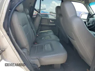 2003 Ford Expedition Special Service z VIN 1FMRU15WX3LB84649, wystawiony jako Copart lot #53674705 z przebiegiem 300 012 mil mil oraz Szkoda całkowita • Salvage title. Historia ofert i sprzedaży dostępna na DreamBid. Obrazek 11.