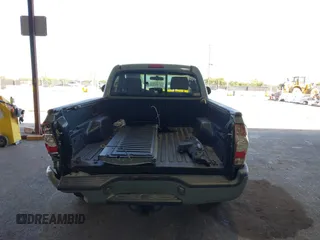 2007 Toyota Tacoma with VIN 5TENX22N97Z444378, listed as a IAAI auction lot 42032749 with 190,008 mi miles. Bid and sale history available at carsss.com. Image 16.