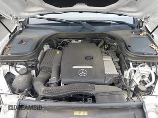 2019 Mercedes-Benz GLC 300 z VIN WDC0G4JB8KV182470, wystawiony jako IAAI lot #42429983 z przebiegiem 84 285 mil mil oraz . Historia ofert i sprzedaży dostępna na DreamBid. Obrazek 10.