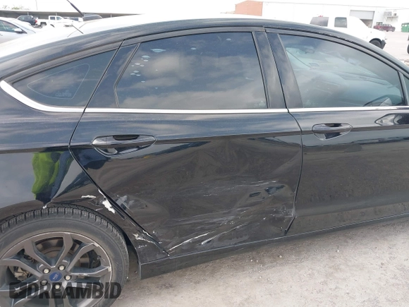 2018 Ford Fusion SE with VIN 3FA6P0HD9JR136468, listed as a IAAI auction lot 41908198 with 139,415 mi miles. Bid and sale history available at carsss.com. Image 6.