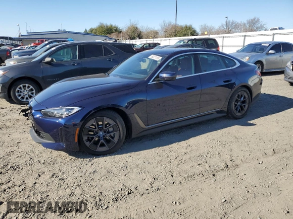 2023 BMW i4 eDrive40 z VIN WBY73AW04PFN76960, wystawiony jako Copart lot #89221195 z przebiegiem 20 365 mil mil oraz Szkoda całkowita • Salvage title. Historia ofert i sprzedaży dostępna na DreamBid. Obrazek 1.