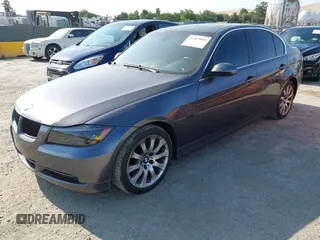 2006 BMW 3 Series 330i with VIN WBAVB335X6KR73650, listed as a IAAI auction lot 42407095 with 140,816 mi miles and . Bid and sale history available at DreamBid. Image 2.