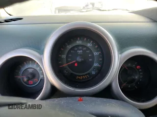 2005 Honda Element EX with VIN 5J6YH28665L024318, listed as a Copart auction lot 80584914 with 242,777 mi miles and Clean Title. Bid and sale history available at DreamBid. Image 9.
