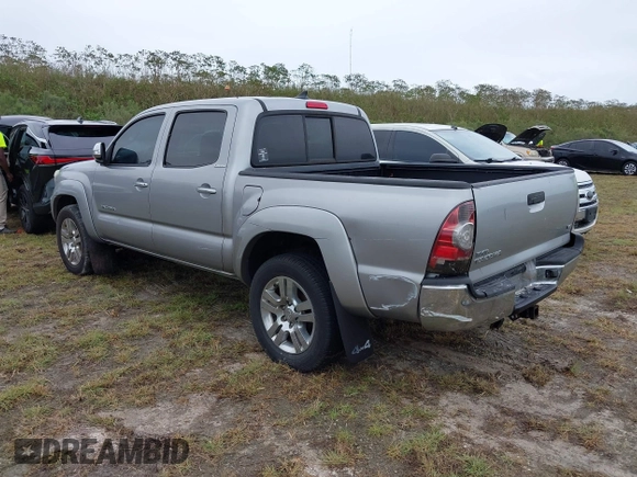 2014 Toyota Tacoma with VIN 3TMLU4EN5EM143687, listed as a IAAI auction lot 40552649 with 1 mi miles. Bid and sale history available at carsss.com. Image 3.