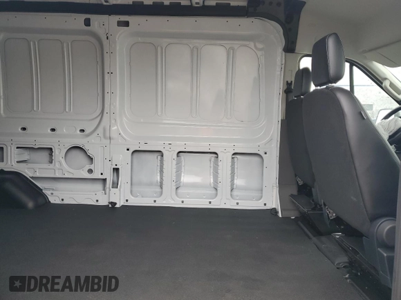 2023 Ford E-Transit Cargo z VIN 1FTBW9CK5PKA44325, wystawiony jako Copart lot #86114534 z przebiegiem Nie podano mil oraz Czysty tytuł • Clean title. Historia ofert i sprzedaży dostępna na DreamBid. Obrazek 11.
