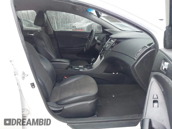 2011 Hyundai Sonata Limited with VIN 5NPEC4AB8BH205740, listed as a IAAI auction lot 41565687 with 195,641 mi miles and . Bid and sale history available at DreamBid. Image 5.