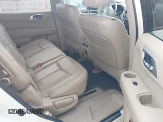 2014 Nissan Pathfinder SV with VIN 5N1AR2MN1EC633801, listed as a IAAI auction lot 41759457 with 190,723 mi miles and . Bid and sale history available at DreamBid. Image 8.