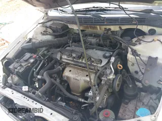 1999 Honda Accord LX z VIN JHMCG5640XC051473, wystawiony jako IAAI lot #42455960 z przebiegiem 200 284 mil mil oraz . Historia ofert i sprzedaży dostępna na DreamBid. Obrazek 10.