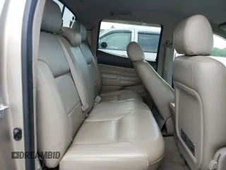2005 Toyota Tacoma z VIN 5TEMU52N85Z030964, wystawiony jako Copart lot #56659335 z przebiegiem 249 764 mil mil oraz Szkoda całkowita • Salvage title. Historia ofert i sprzedaży dostępna na DreamBid. Obrazek 10.