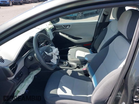 2020 Hyundai Ioniq Blue z VIN KMHC65LC0LU235313, wystawiony jako IAAI lot #42098227 z przebiegiem 74 906 mil mil oraz . Historia ofert i sprzedaży dostępna na DreamBid. Obrazek 5.