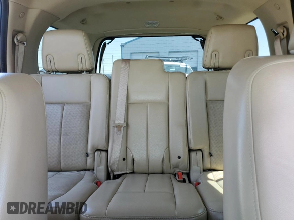 2011 Ford Expedition XLT z VIN 1FMJU1J52BEF05645, wystawiony jako Copart lot #58503855 z przebiegiem 170 226 mil mil oraz Szkoda całkowita • Salvage title. Historia ofert i sprzedaży dostępna na DreamBid. Obrazek 10.