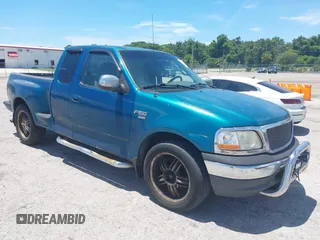 2000 Ford F-150 XL z VIN 2FTRX07LXYCA16892, wystawiony jako IAAI lot #42796624 z przebiegiem Nie podano mil oraz . Historia ofert i sprzedaży dostępna na DreamBid. Obrazek 1.