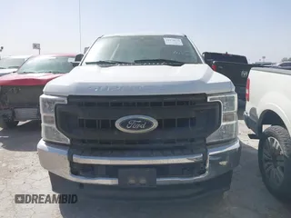 2020 Ford F-250 XL with VIN 1FT7X2B66LEC88640, listed as a IAAI auction lot 41478170 with 213,487 mi miles and . Bid and sale history available at DreamBid. Image 12.