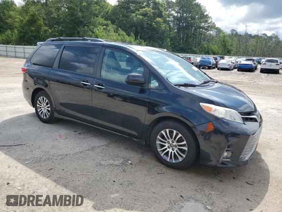 2018 Toyota Sienna XLE Auto Access Seat with VIN 5TDYZ3DC9JS908685, listed as a Copart auction lot 59714785 with 134,997 mi miles and Salvage title. Bid and sale history available at DreamBid. Image 4.