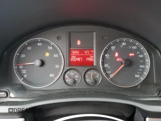 2008 Volkswagen Jetta Wolfsburg Edition with VIN 3VWRJ71K78M170620, listed as a Copart auction lot 85801314 with 200,487 mi miles and Salvage title. Bid and sale history available at DreamBid. Image 9.