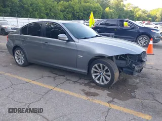 2009 BMW 3 Series 328i xDrive with VIN WBAPK73549A452398, listed as a IAAI auction lot 42614986 with 190,144 mi miles and . Bid and sale history available at DreamBid. Image 1.