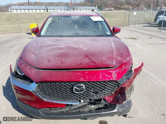 2022 Mazda CX-30 2.5 S Select Package with VIN 3MVDMBBLXNM439282, listed as a IAAI auction lot 41733010 with 55,332 mi miles. Bid and sale history available at carsss.com. Image 12.