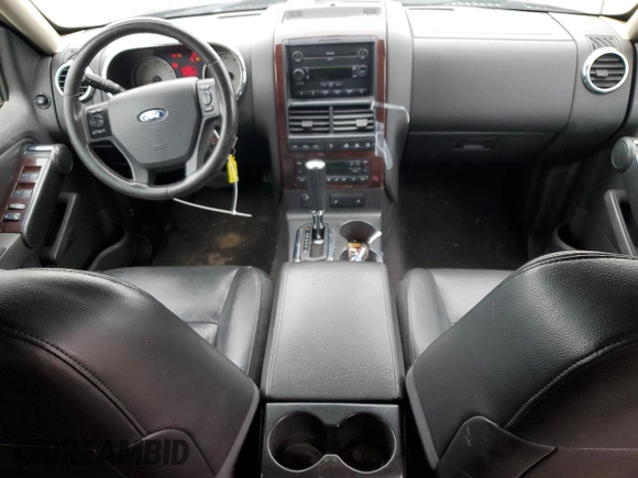 2006 Ford Explorer Limited with VIN 1FMEU758X6UA18780, listed as a Copart auction lot 52950115 with 117,321 mi miles and Salvage Title. Bid and sale history available at DreamBid. Image 8.