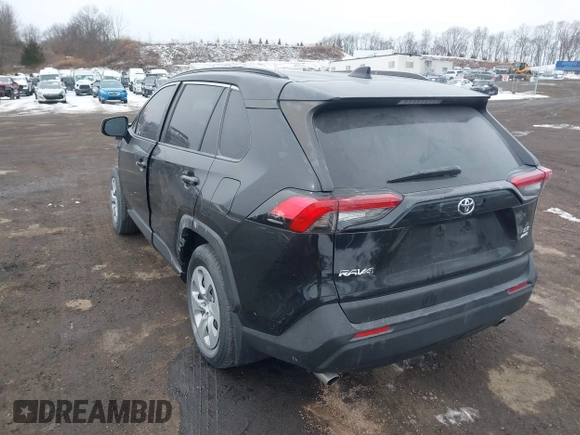 2019 Toyota RAV4 LE with VIN JTMF1RFV7KJ005465, listed as a IAAI auction lot 41559270 with 111,918 mi miles. Bid and sale history available at carsss.com. Image 3.