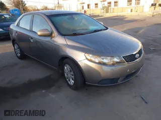 2012 Kia Forte EX with VIN KNAFU4A27C5643200, listed as a IAAI auction lot 41070850 with 187,573 mi miles. Bid and sale history available at carsss.com. Image 1.
