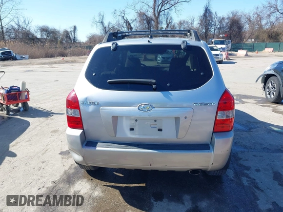 2006 Hyundai Tucson GL with VIN KM8JM12BX6U419239, listed as a IAAI auction lot 41755456 with 88,094 mi miles. Bid and sale history available at carsss.com. Image 16.