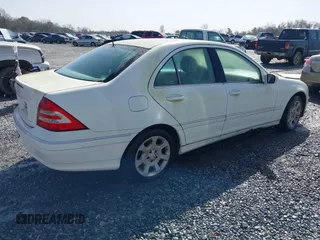 2005 Mercedes-Benz C 240 with VIN WDBRF61J25A701333, listed as a IAAI auction lot 41727842 with 219,135 mi miles and . Bid and sale history available at DreamBid. Image 4.