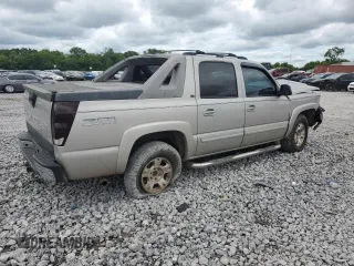 2006 Chevrolet Avalanche Z71 z VIN 3GNEK12ZX6G111877, wystawiony jako Copart lot #58907305 z przebiegiem 230 609 mil mil oraz Szkoda całkowita • Salvage title. Historia ofert i sprzedaży dostępna na DreamBid. Obrazek 3.