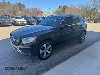 2016 Mercedes-Benz GLC with VIN WDC0G4JB8GF092625, listed as a Copart auction lot 55512975 with 110,332 mi miles and Clean Title. Bid and sale history available at carsss.com. Image 2.