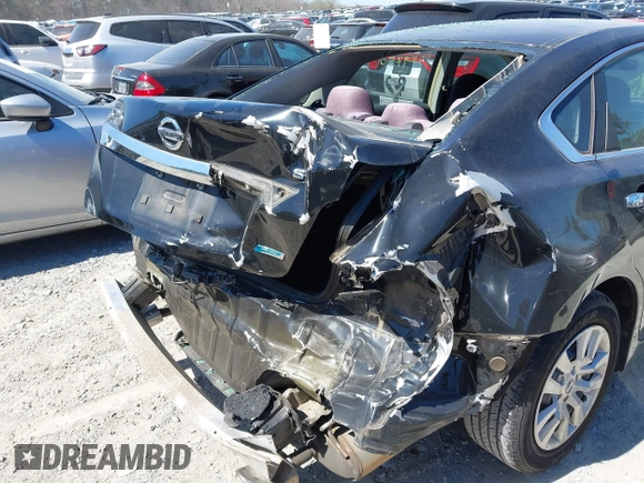 2013 Nissan Altima 2.5 S with VIN 1N4AL3AP9DC284375, listed as a IAAI auction lot 41849971 with 147,874 mi miles and . Bid and sale history available at carsss.com. Image 6.