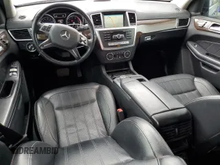 2014 Mercedes-Benz GL 450 z VIN 4JGDF7CE3EA402706, wystawiony jako Copart lot #59056875 z przebiegiem 131 460 mil mil oraz Szkoda całkowita • Salvage title. Historia ofert i sprzedaży dostępna na DreamBid. Obrazek 8.