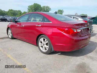 2012 Hyundai Sonata Limited z VIN 5NPEC4AC8CH495651, wystawiony jako IAAI lot #42249079 z przebiegiem 172 797 mil mil oraz . Historia ofert i sprzedaży dostępna na DreamBid. Obrazek 3.