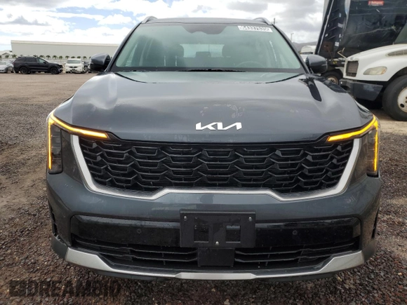 2024 Kia Sorento S with VIN 5XYRL4JC4RG268488, listed as a Copart auction lot 64337535 with 17,352 mi miles and Clean title. Bid and sale history available at DreamBid. Image 5.