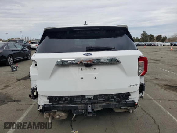 2022 Ford Explorer z VIN 1FMSK8BB2NGA28229, wystawiony jako Copart lot #49720615 z przebiegiem 13 450 mil mil oraz Nie do naprawy • Non repairable. Historia ofert i sprzedaży dostępna na DreamBid. Obrazek 6.