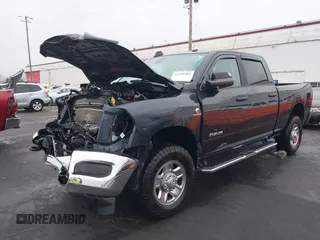 2022 Ram 2500 Big Horn with VIN 3C6UR5DL9NG104389, listed as a IAAI auction lot 41298402 with 62,525 mi miles. Bid and sale history available at carsss.com. Image 17.