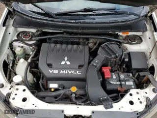 2008 Mitsubishi Outlander XLS with VIN JA4MT41X38Z600587, listed as a Copart auction lot 65476094 with 202,826 mi miles and Clean Title. Bid and sale history available at carsss.com. Image 12.