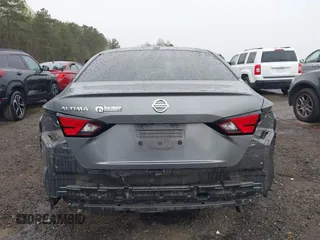 2019 Nissan Altima S with VIN 1N4BL4BV8KC139896, listed as a IAAI auction lot 41845640 with 80,719 mi miles and . Bid and sale history available at carsss.com. Image 17.