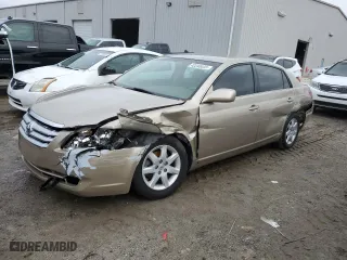 2008 Toyota Avalon XL with VIN 4T1BK36BX8U304398, listed as a Copart auction lot 42240035 with 119,699 mi miles and Salvage Title. Bid and sale history available at carsss.com. Image 1.