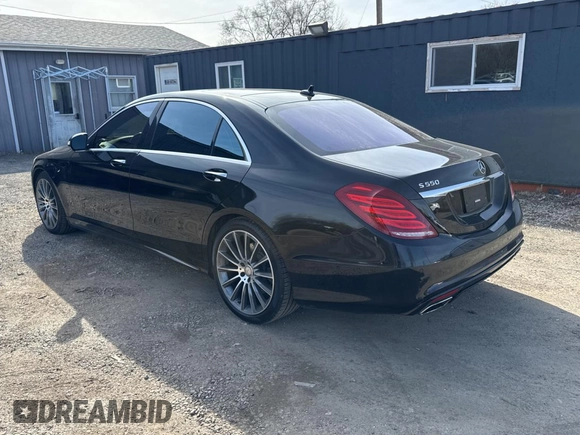 2016 Mercedes-Benz S 550 with VIN WDDUG8CB3GA229372, listed as a Copart auction lot 48979655 with 185,846 mi miles and Clean Title. Bid and sale history available at carsss.com. Image 3.