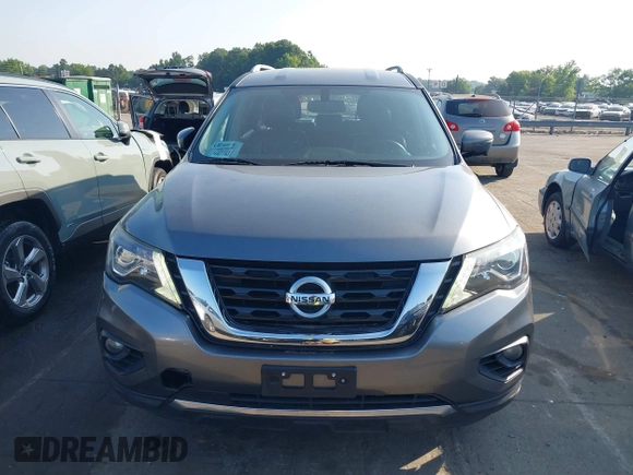 2018 Nissan Pathfinder Platinum with VIN 5N1DR2MM8JC637360, listed as a IAAI auction lot 42549095 with 93,585 mi miles and . Bid and sale history available at DreamBid. Image 12.