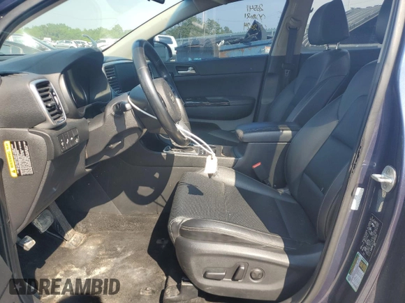 2021 Kia Sportage EX z VIN KNDPNCACXM7873312, wystawiony jako Copart lot #59749665 z przebiegiem 131 347 mil mil oraz Czysty tytuł • Clean title. Historia ofert i sprzedaży dostępna na DreamBid. Obrazek 7.