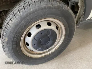 2018 Ford Transit с VIN 1FTYE1YM9JKB52110, выставлен на аукционе IAAI как лот 42610426 с пробегом 156 532 миль миль и . История ставок и продаж доступна на DreamBid. Изображение 8.