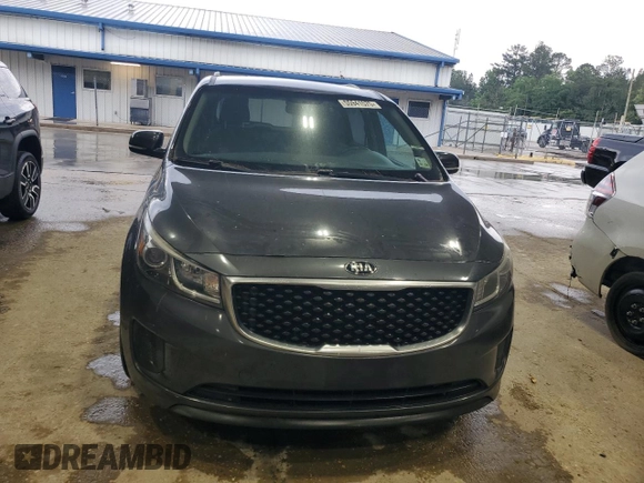 2016 Kia Sedona LX with VIN KNDMB5C18G6155870, listed as a Copart auction lot 55941575 with 157,577 mi miles and Clean Title. Bid and sale history available at DreamBid. Image 5.