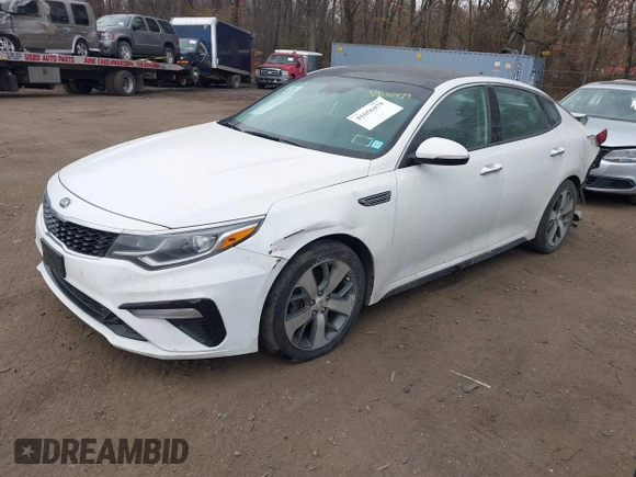 2020 Kia Optima LX with VIN 5XXGT4L3XLG399313, listed as a IAAI auction lot 41656479 with 82,960 mi miles. Bid and sale history available at carsss.com. Image 18.