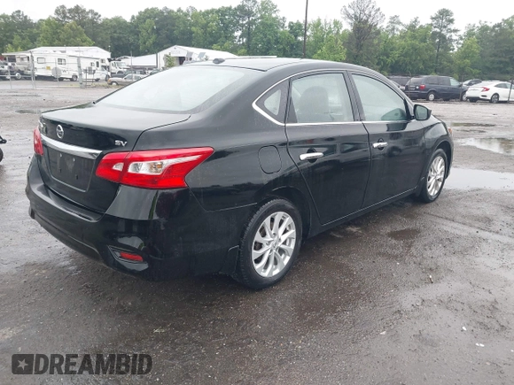 2017 Nissan Sentra SR z VIN 3N1AB7AP1HY213272, wystawiony jako IAAI lot #42305882 z przebiegiem 120 918 mil mil oraz . Historia ofert i sprzedaży dostępna na DreamBid. Obrazek 4.
