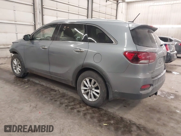 2020 Kia Sorento LX with VIN 5XYPG4A31LG627301, listed as a IAAI auction lot 41390047 with 68,312 mi miles and . Bid and sale history available at DreamBid. Image 3.