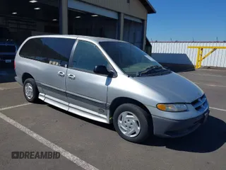 2000 Dodge Caravan SE with VIN 1B4GP44G1YB680819, listed as a IAAI auction lot 42057681 with 23,422 mi miles. Bid and sale history available at carsss.com. Image 1.
