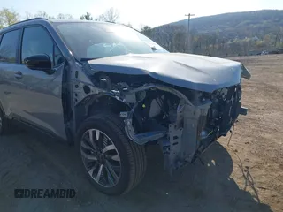 2025 Subaru Forester Touring с VIN JF2SLDTCXSH472743, выставлен на аукционе IAAI как лот 42115023 с пробегом 1 247 миль миль и . История ставок и продаж доступна на DreamBid. Изображение 18.