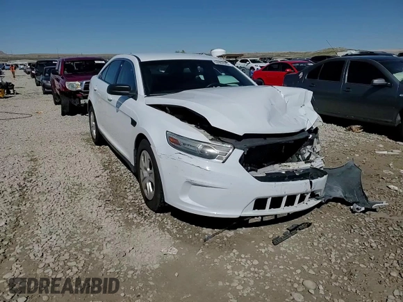 2014 Ford Police Interceptor с VIN 1FAHP2MK1EG127818, выставлен на аукционе Copart как лот 53983545 с пробегом 119 897 миль миль и Списание • Salvage title. История ставок и продаж доступна на DreamBid. Изображение 14.