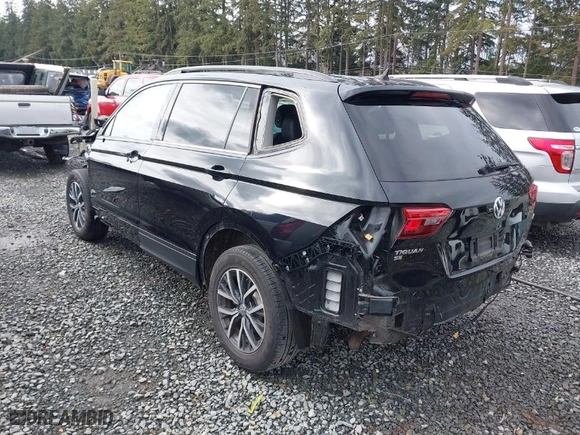 2019 Volkswagen Tiguan SE with VIN 3VV2B7AX3KM024186, listed as a IAAI auction lot 41813979 with 48,525 mi miles. Bid and sale history available at carsss.com. Image 3.
